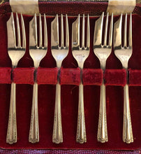 Load image into Gallery viewer, Pastry Fork Set