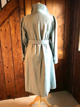 Load image into Gallery viewer, Vintage Burberry Showerproof Mac