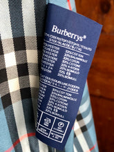 Load image into Gallery viewer, Vintage Burberry Showerproof Mac
