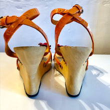 Load image into Gallery viewer, Miu Miu Wooden Calzature Donna Wedge