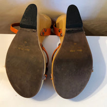Load image into Gallery viewer, Miu Miu Wooden Calzature Donna Wedge