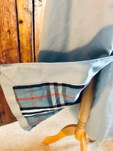 Load image into Gallery viewer, Vintage Burberry Showerproof Mac