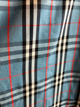 Load image into Gallery viewer, Vintage Burberry Showerproof Mac