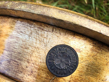Load image into Gallery viewer, A pair of antique gold leaf French wall-mounted console tables
