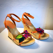 Load image into Gallery viewer, Miu Miu Wooden Calzature Donna Wedge