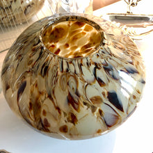 Load image into Gallery viewer, Stunning Hand Blown Glass Vase