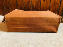 Load image into Gallery viewer, Gentleman’s Suitcase with Grooming Set