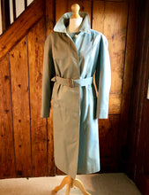 Load image into Gallery viewer, Vintage Burberry Showerproof Mac