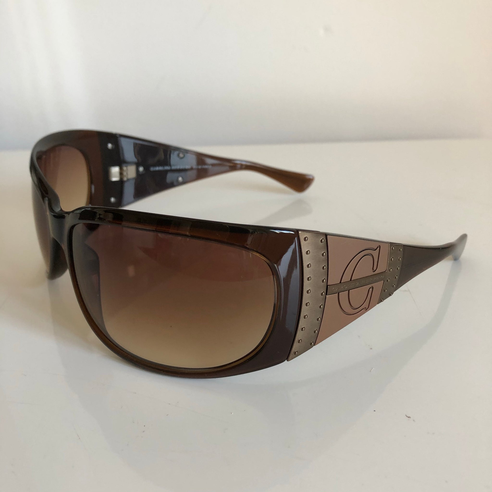 CAROLINA HERRERA Sunglasses