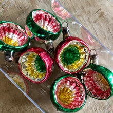 Load image into Gallery viewer, Vintage 1950’s Shatterproof Glass Christmas Baubles